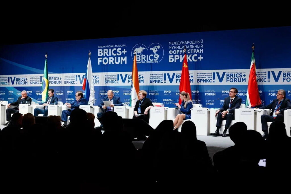 Фото 93 — Алжир готовится к международному форуму