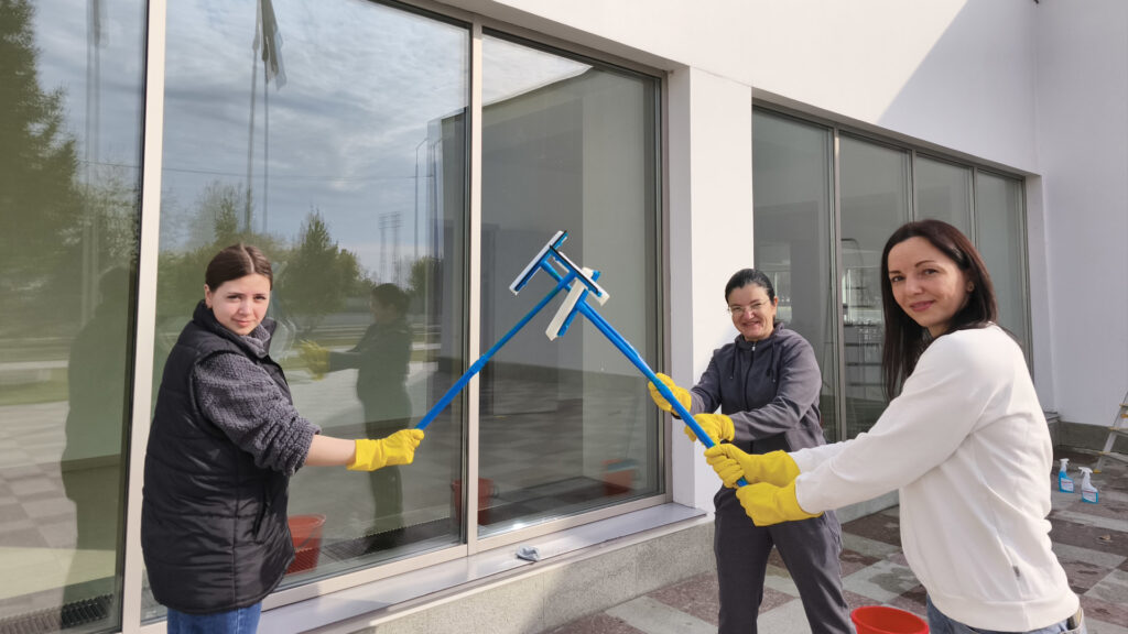 Фото 95 — Алжир готовится к открытию нового центра технического творчества