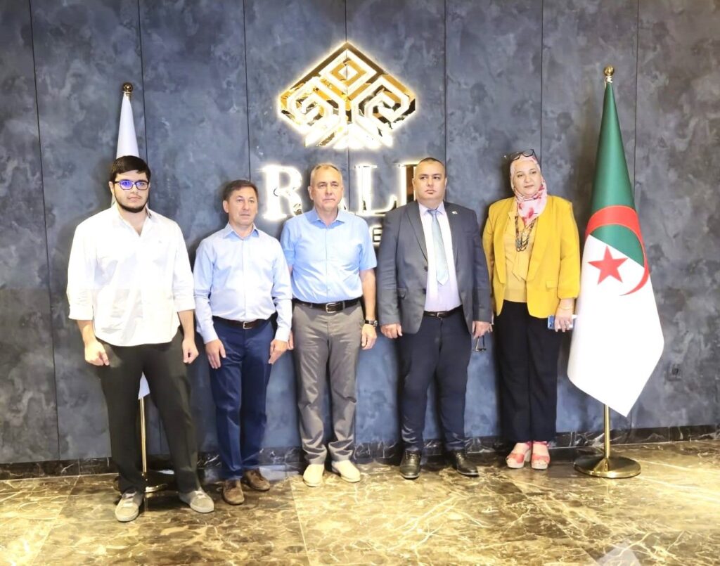 Фото 69 — Алжирские предприниматели вложат миллионы в развитие города